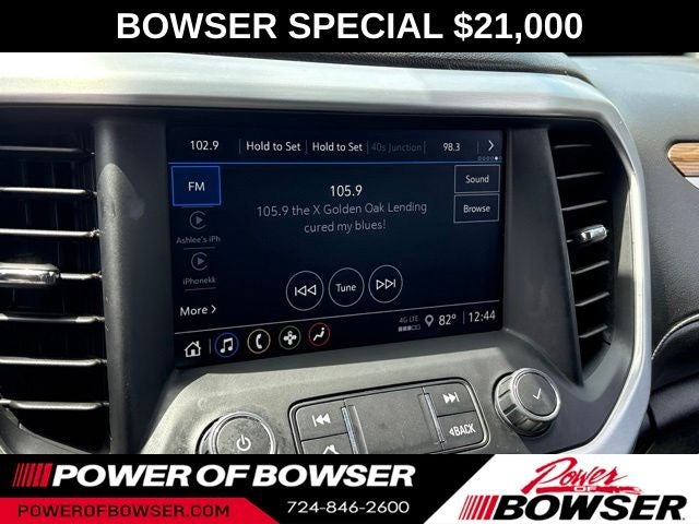2022 GMC Acadia SLE