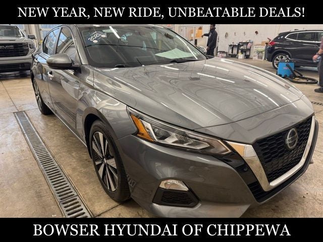 2021 Nissan Altima 2.5 SV