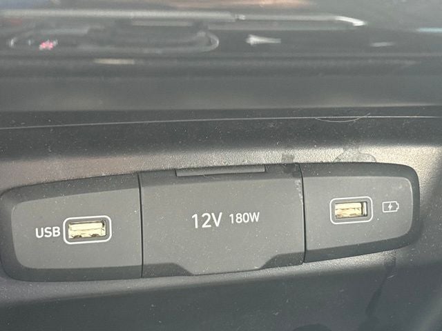 2023 Hyundai TUCSON SE