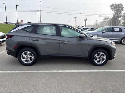 2024 Hyundai TUCSON SE