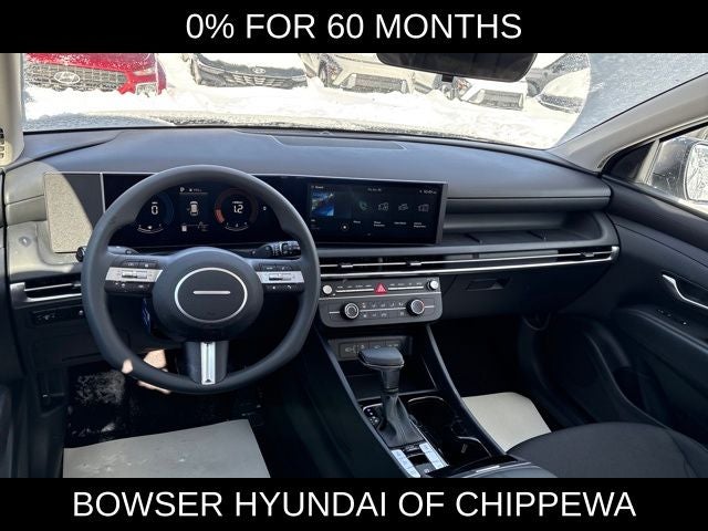 2026 Hyundai TUCSON SE AWD