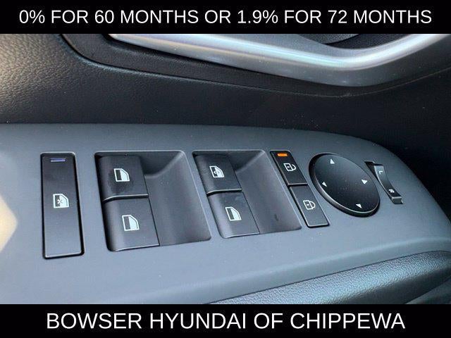 2026 Hyundai TUCSON SE AWD