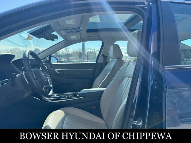 2022 Hyundai SONATA Limited