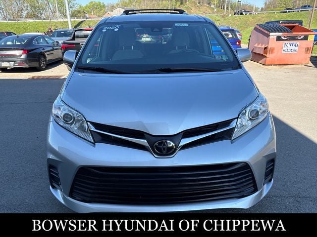 2020 Toyota Sienna LE 7 Passenger