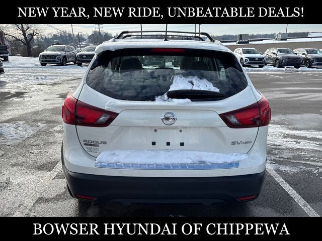 2018 Nissan Rogue Sport SV