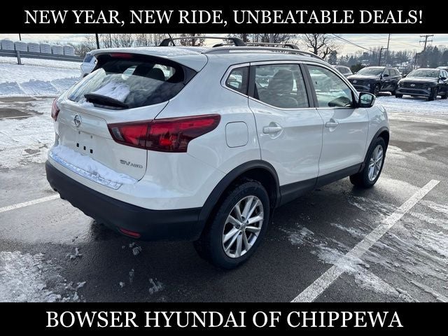 2018 Nissan Rogue Sport SV