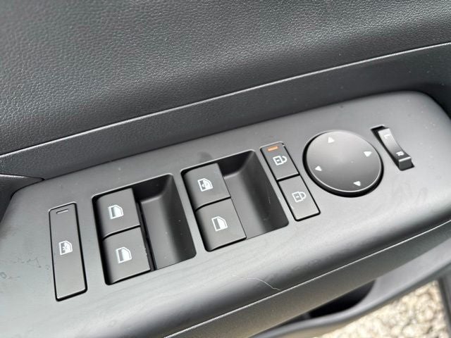 2027 Hyundai KONA SE AWD