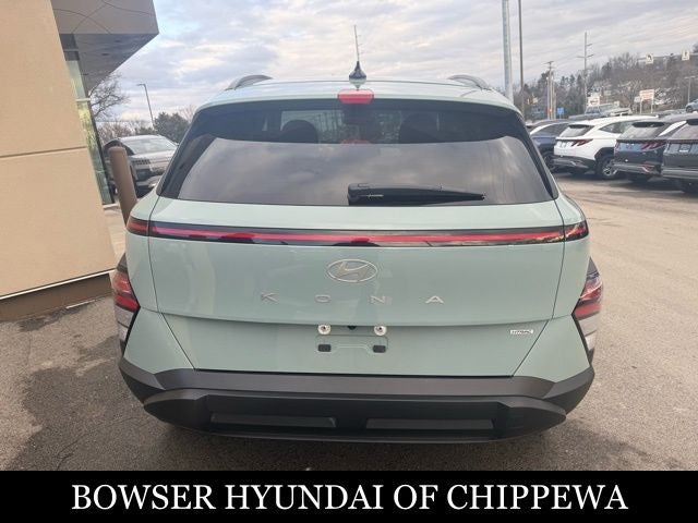 2024 Hyundai KONA SEL