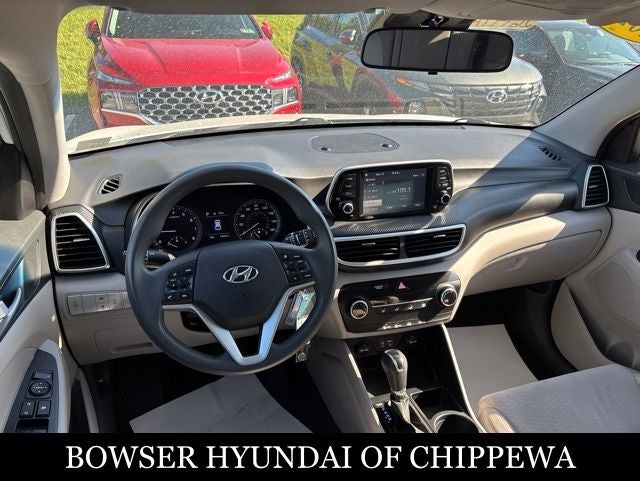 2021 Hyundai TUCSON SE