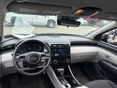 2022 Hyundai TUCSON SE
