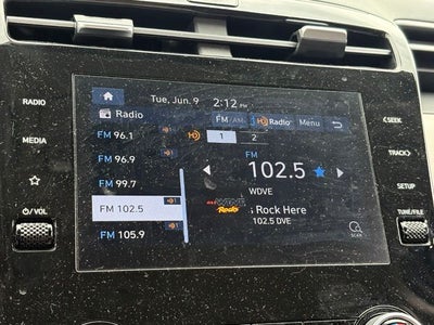 2022 Hyundai TUCSON SE