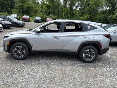 2026 Hyundai TUCSON HYBRID Blue SE