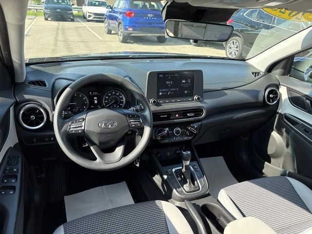 2023 Hyundai KONA SE