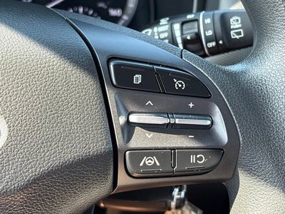 2023 Hyundai KONA SE