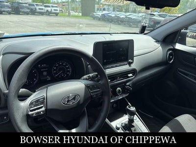 2022 Hyundai KONA SEL