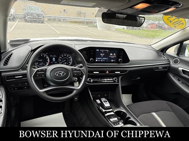 2023 Hyundai SONATA SE