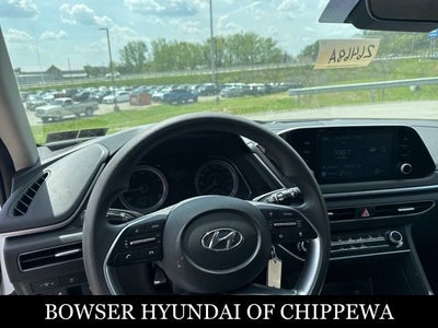 2023 Hyundai SONATA SE