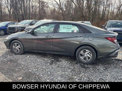 2026 Hyundai ELANTRA SE