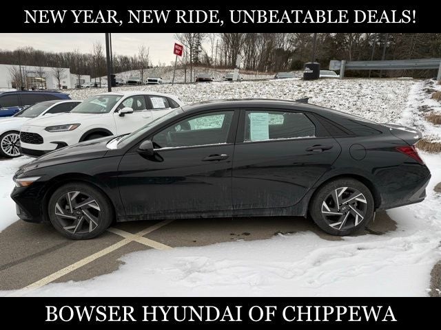 2025 Hyundai ELANTRA SEL Sport
