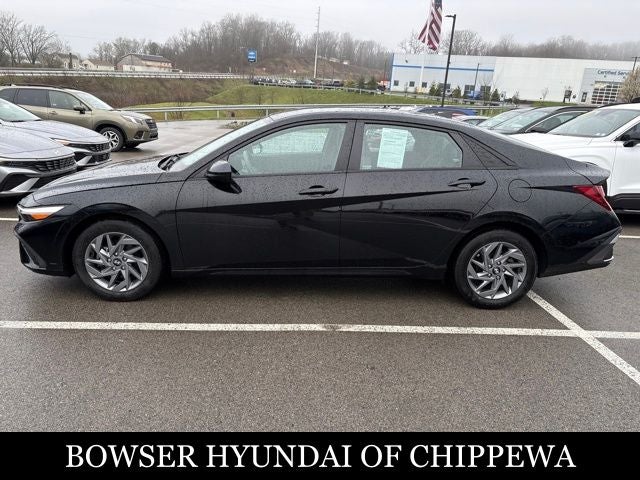 2024 Hyundai ELANTRA SEL