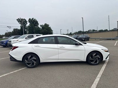 2025 Hyundai ELANTRA HYBRID SEL Sport