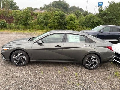 2026 Hyundai ELANTRA Limited