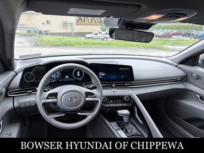 2023 Hyundai ELANTRA SEL