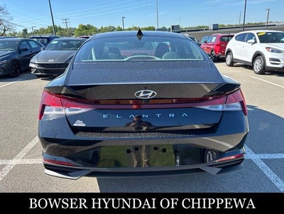 2023 Hyundai ELANTRA SEL