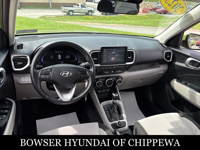 2023 Hyundai VENUE SEL