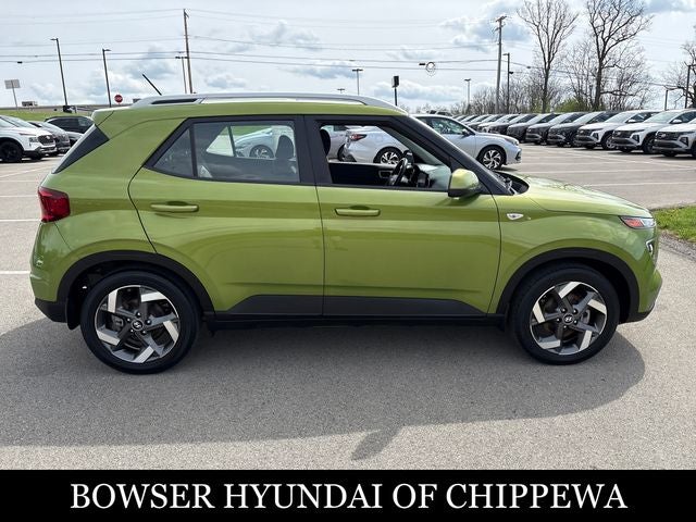 2023 Hyundai VENUE SEL