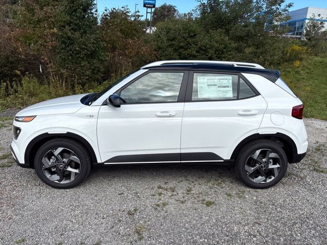 2026 Hyundai VENUE SEL W/Two-Tone Roof