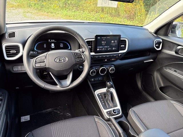 2026 Hyundai VENUE SEL W/Two-Tone Roof