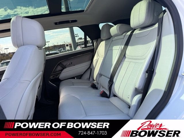 2023 Land Rover Range Rover Sport SE