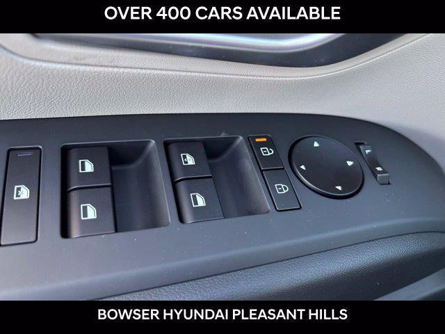2026 Hyundai TUCSON SE AWD