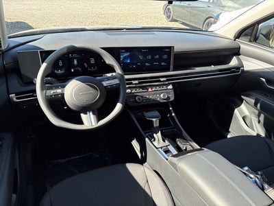 2026 Hyundai TUCSON SE AWD